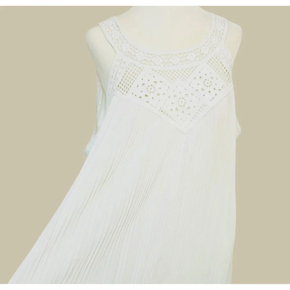 NEW White Crochet Lace Accordian Pleated Sleeveless Dress Size Large - Picture 3 of 9